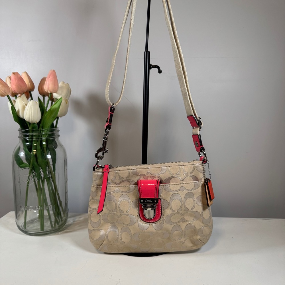 Coach Signature Pink Patent Trim Swingpack Crossbody Bag
